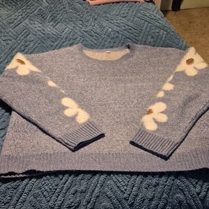Blue Fuzzy Flower Sleeve Sweater Sz XL Like New